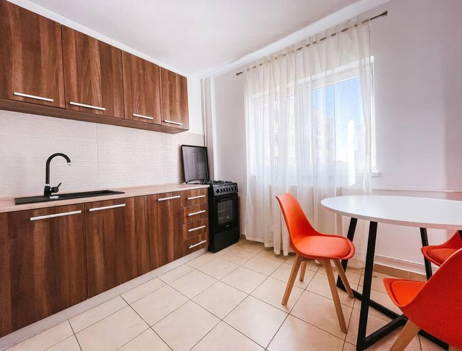 Quickspace Modern Concept Bukarest Eksteriør billede