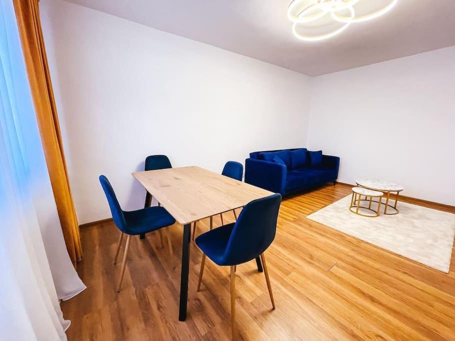 Quickspace Modern Concept Bukarest Eksteriør billede